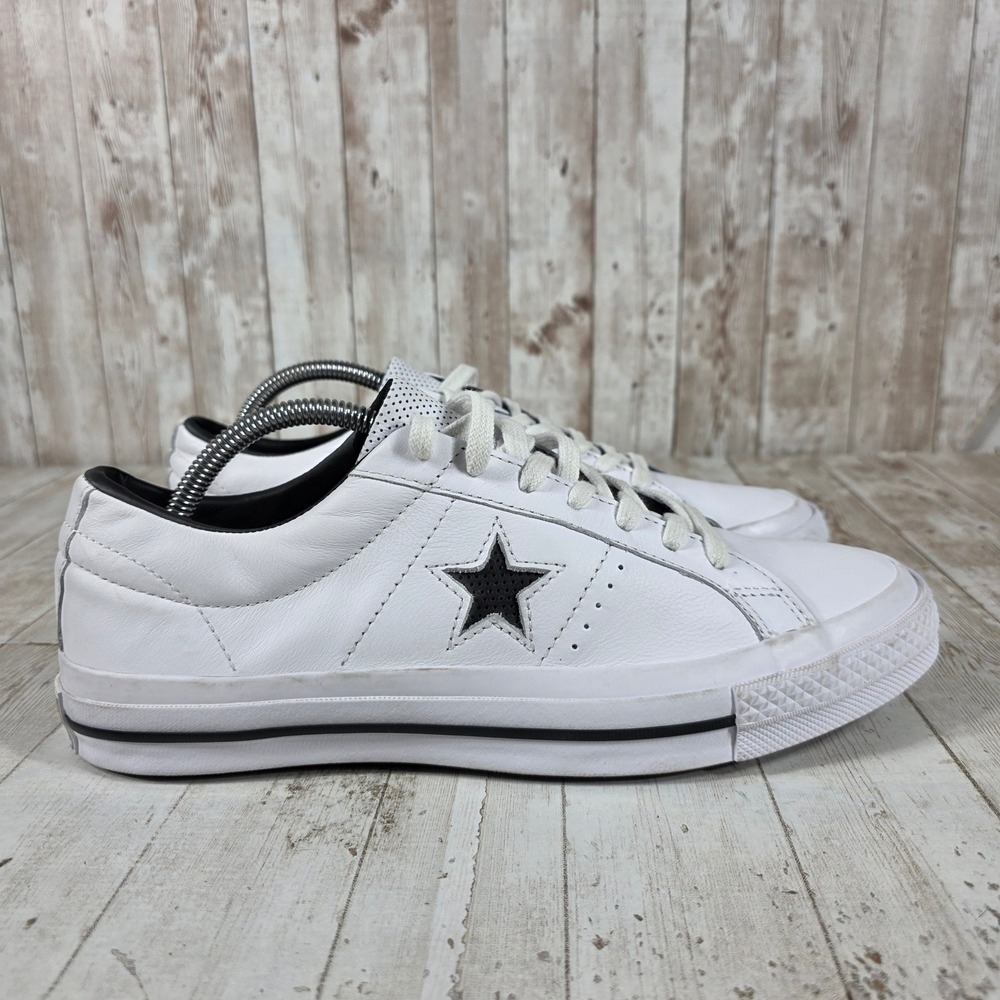 Converse One Star Perforated Leather Low Top White Black Sneakers 158464C 10.5W - Picture 1 of 8